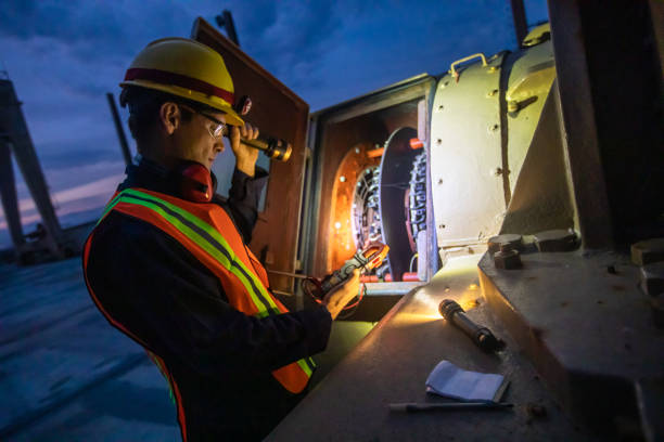 Best Circuit Breaker Repair  in Pinardville, NH